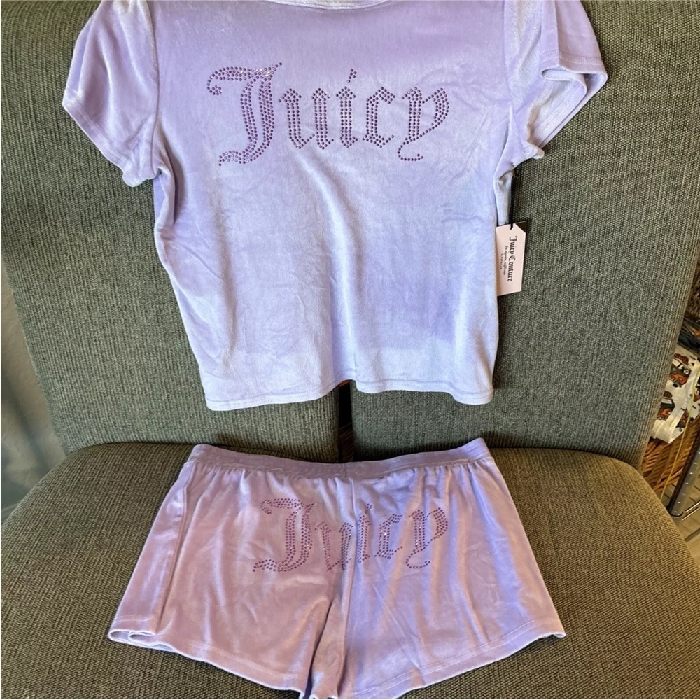 Juicy couture velvet pj set gamma ray iliac purple color.  Super soft. NWT XL